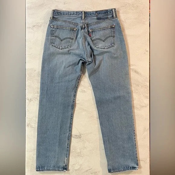 Men’s Levi’s 501 Original Fit Button Fly Distressed 34 x 30.5 - Picture 2 of 7